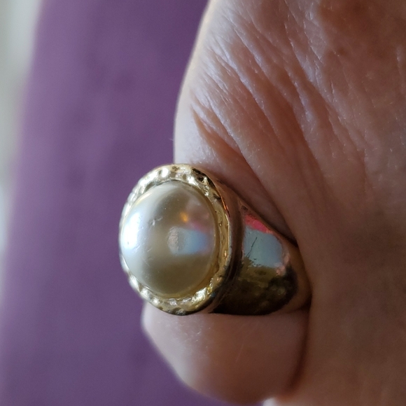 Cocktail Rings - Picture 2 of 5